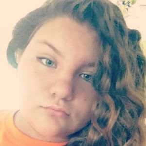 Meet your Posher, Bella